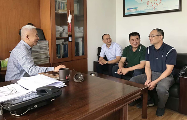 1597888917466550.png 國(guó)航綿陽(yáng)營(yíng)業(yè)部總經(jīng)理拜訪集團(tuán)公司主要領(lǐng)導(dǎo)2.png